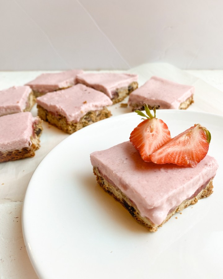 Strawberry Blondie Ice Cream&nbsp;Bars