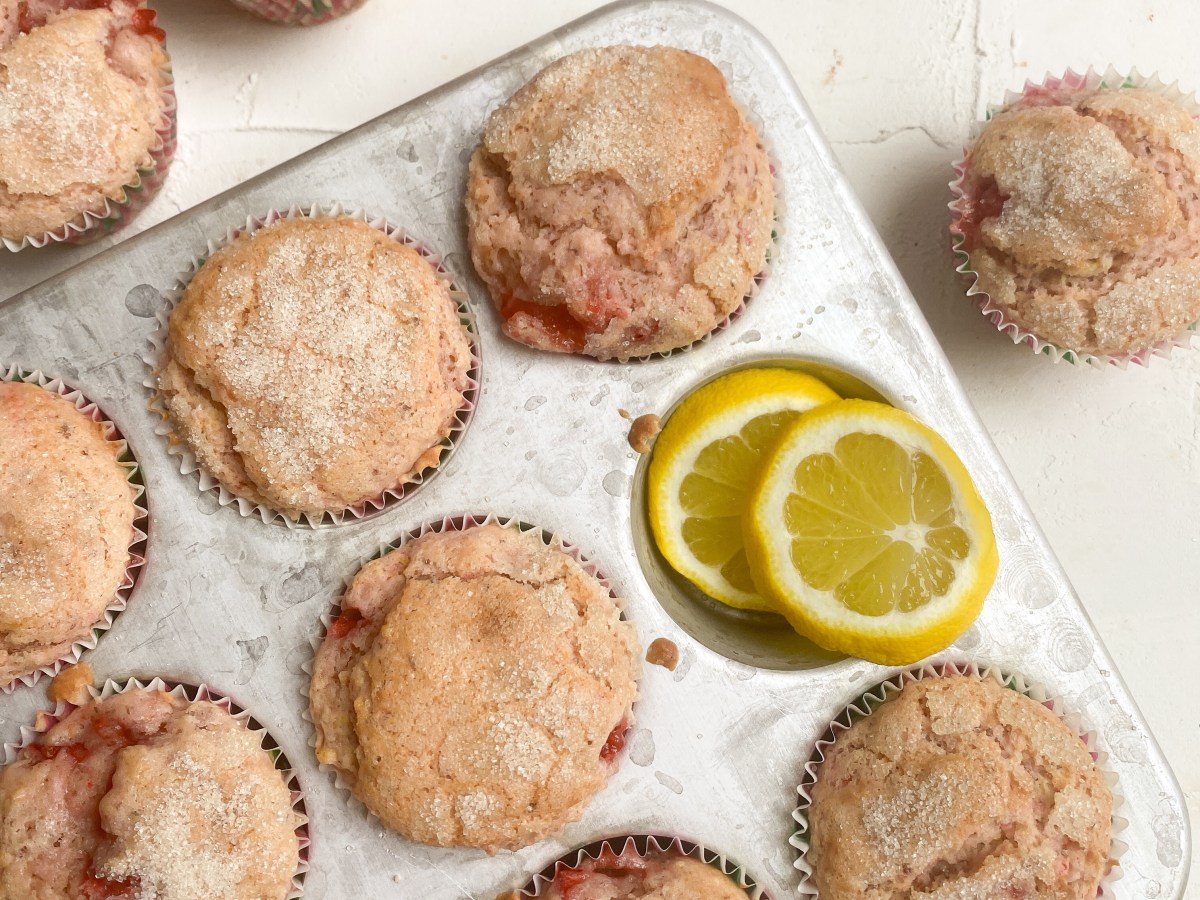 Strawberry Lemonade Muffins